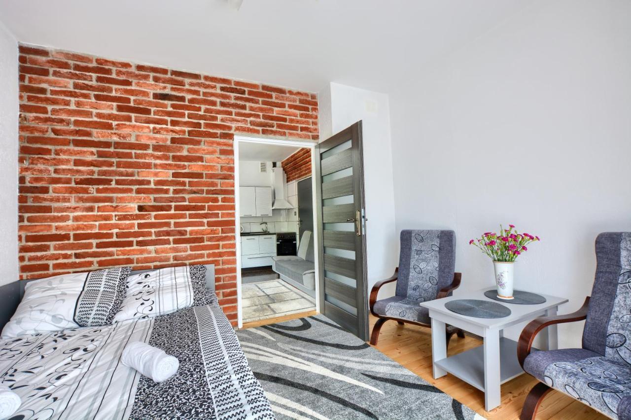 אוסטריצקי דולנה Ceglany Apartament מראה חיצוני תמונה