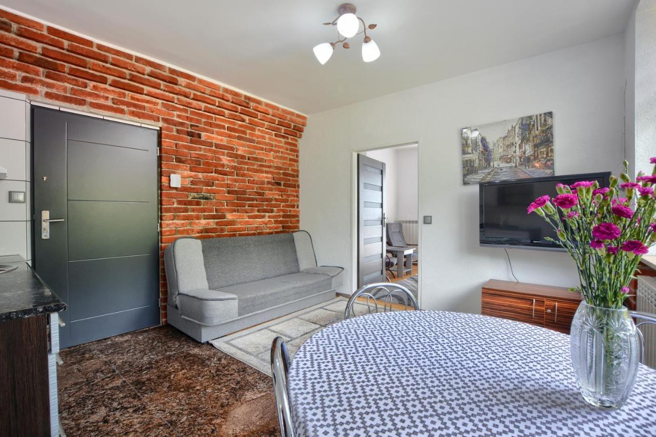 אוסטריצקי דולנה Ceglany Apartament מראה חיצוני תמונה