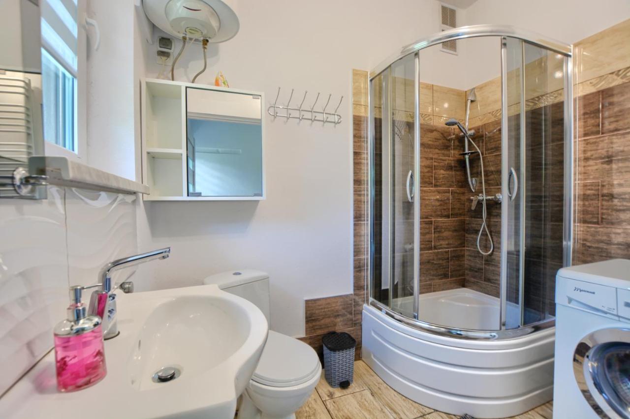 אוסטריצקי דולנה Ceglany Apartament מראה חיצוני תמונה